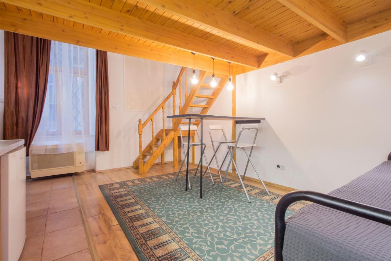 Weiner Cozy Apartment Budapeste Exterior foto
